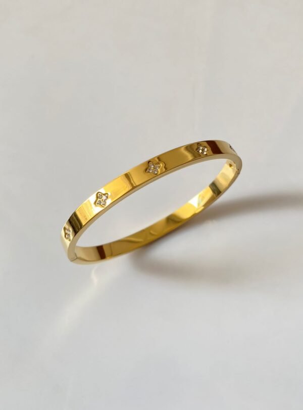 Clover Diamond Bangle Bracelet
